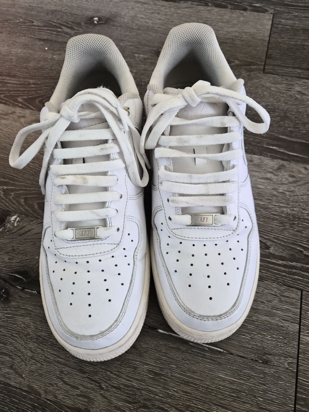 Nike Air Force 1 Low '07 "Triple White" – Size 10 – Good Condition! - Picture 2 of 6